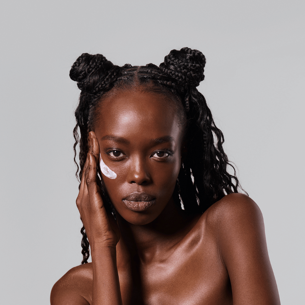 Pavise Dynamic Age Defense SPF 30